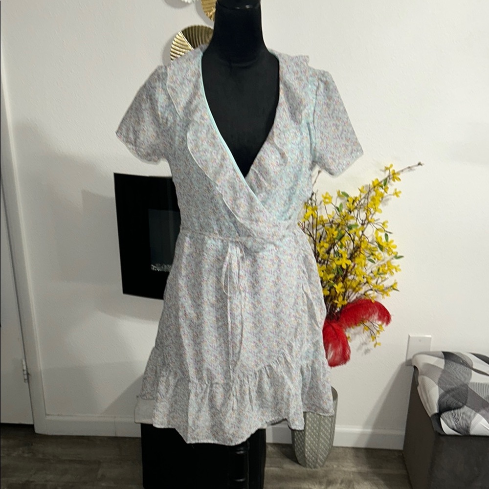 NEW Floral Mock Wrap Dress 1